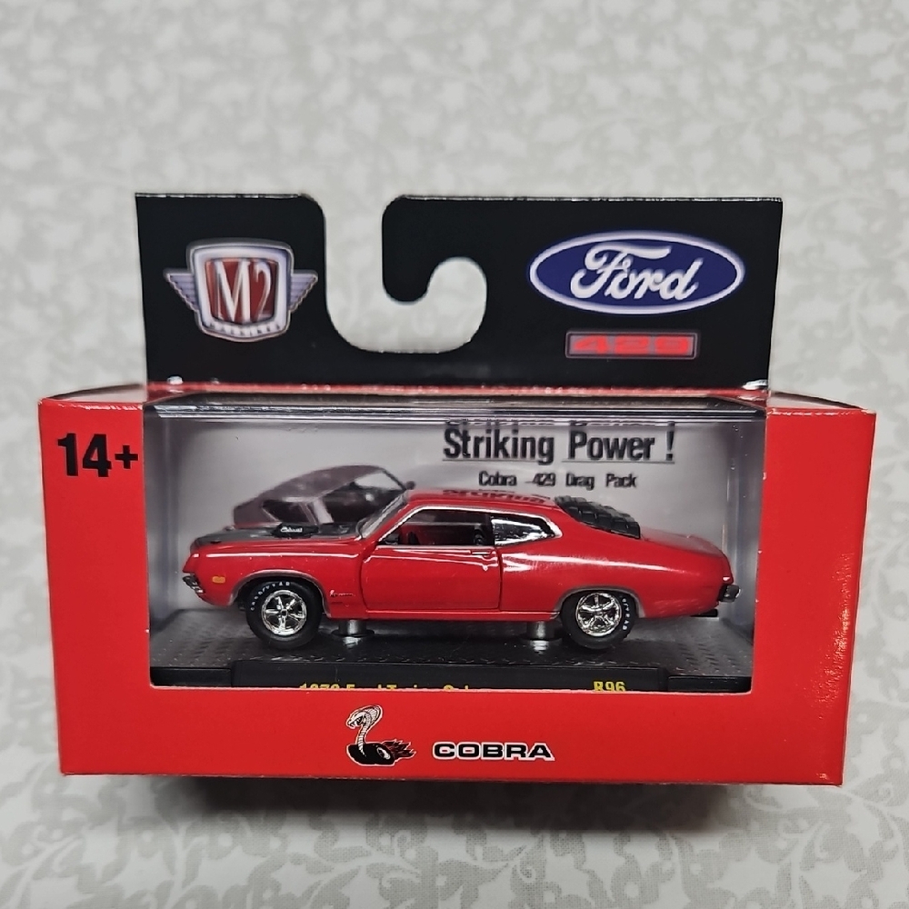 M2 Machines Red 1970 Ford Torino Cobra Premium Die-cast R96 24-21